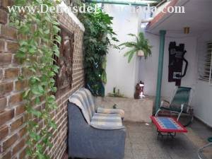 Calle 25 no.1115  e/ 6 y 8, vedado