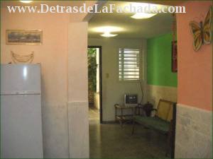 Calle 25 no.1115  e/ 6 y 8, vedado