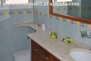 Baño , todo mármorl y grifería de la mejor calidad