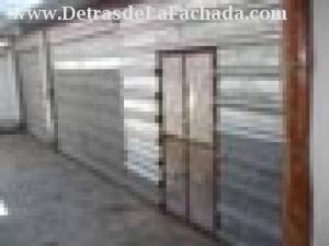 calle 35 entre 42 y 44.