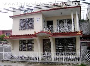 calle 35 entre 42 y 44.