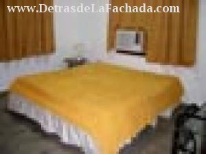 calle 35 entre 42 y 44.