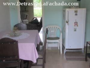 Cisneros Betancourt 523 int. e/t Ave. de Los Pinos y Fdez. de Castro