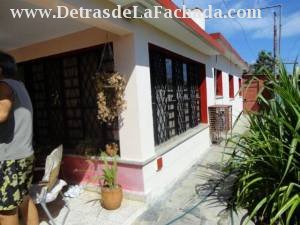 Calle 226  # 8501  entre 85 y87. Residencial  América.