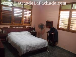 Room with closet (three similar one with bath)