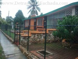 Calle 216 # 22905 e/ 229 a y 231 Fontanar