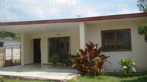 calle143 entre 232 y 234 N-23206