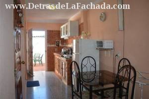 Calle 37 #4428 e/ 44 y 46