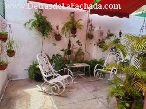 Heredia # 368 altos, entre Vista Alegre y San Mariano