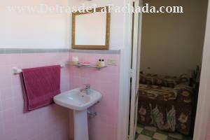 Heredia # 368 altos, entre Vista Alegre y San Mariano