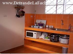 Calle 56 # 2505 e/ 25 y 27