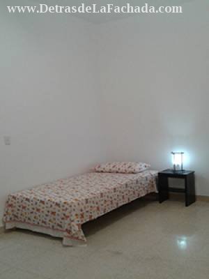 Sol # 362 e/ Aguacate y Compostela