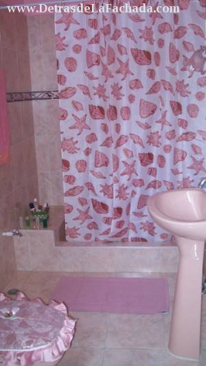 Xifre 17, apto 2, e/c Salvador Allende y Estrellas