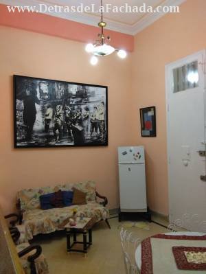 San Juan de Dios No.112 entre Aguacate y Compostela.Apartamento 1B, Primer piso.