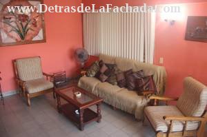 MARILYN Y IVON.Aptp indpendiente,de 2 Habitaciones.Vedado.