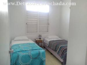 FEATURES WITH BOX STRONG AND AIR CONDITIONING