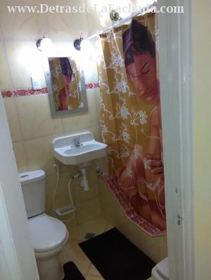 San Juan de Dios No.112 entre Aguacate y Compostela.Apartamento 1B, Primer piso.