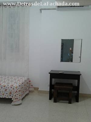 Sol # 362 e/ Aguacate y Compostela