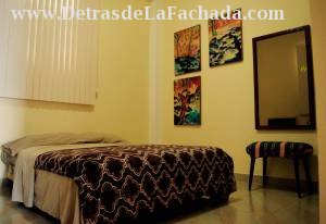 Avenida 13 No. 8205 entre 82 y 84