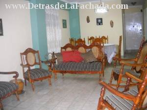 Calle 2 e/ 13 y 15 Edif 305 Apto 21