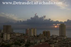 Calle E No. 158 e/Calzada y 9 Piso 17-B