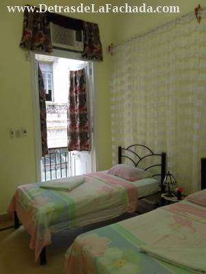 San Juan de Dios No.112 entre Aguacate y Compostela.Apartamento 1B, Primer piso.