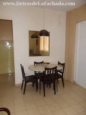 Calle Hospital entre Principe y Vapor