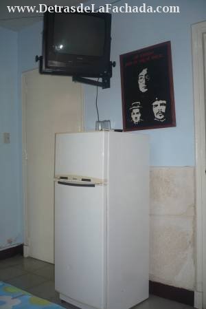 PFERTA!!!ALIDA.Oferta de 2 habitaciones vedado.