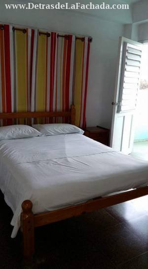 Calle 34, #303, / 3era y 5ta