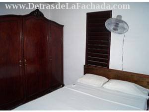 Galiano 467, Apto.10, e/San José y Barcelona