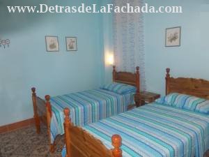 Calle Aguila entre Neptuno y San Miguel