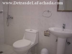 Calle 56 # 2505 e/ 25 y 27