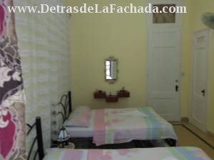 San Juan de Dios No.112 entre Aguacate y Compostela.Apartamento 1B, Primer piso.