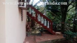 Escaleras laterales para la Terraza