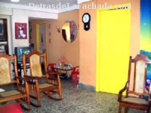 Calle M No. 113 Apto. 2 e/ Ave. Céspedes y Ave. Victoriano Garzón. Reparto Sueño.