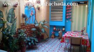 Avenida de Cespedes #651 apartamento 2 % L y M reparto Sueno. codigo postal 90900