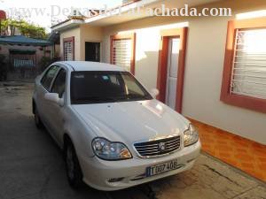 Calle: Candelario Agüero 206, entre Onelio Hernández y Arnaldo Ramírez
