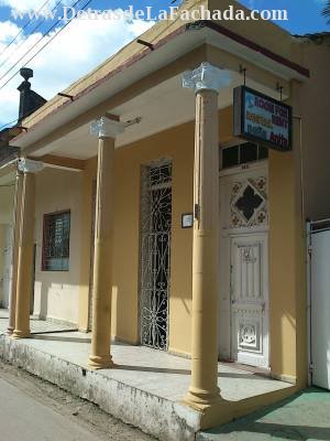 Castillo 102 entre Libertad y Agramonte