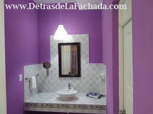 Calle: Candelario Agüero 206, entre Onelio Hernández y Arnaldo Ramírez