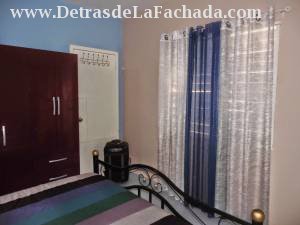 Calle: Candelario Agüero 206, entre Onelio Hernández y Arnaldo Ramírez