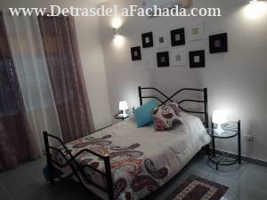 Calle: Candelario Agüero 206, entre Onelio Hernández y Arnaldo Ramírez