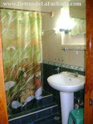 Ave: 52  entre 43 y 45  # 4310