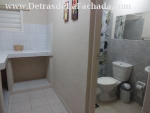 Calle 45 nro 2814 entre 28 y 30