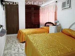 Avenida Amado Esteves n.67-A /calle 8 y calle A r/ Roberto Reyes