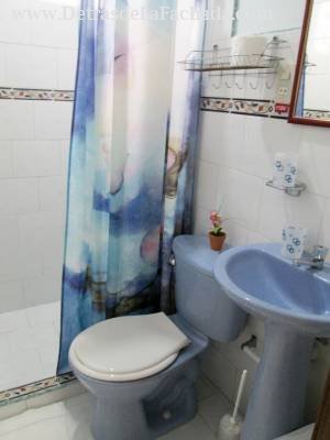 Avenida Amado Esteves n.67-A /calle 8 y calle A r/ Roberto Reyes