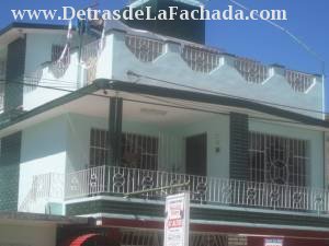 Avenida:Amado Esteves n.67 (altos) entre calle A y calle 8