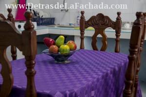 Calle Luz Caballero 38 e/ Narciso López y Cervantes