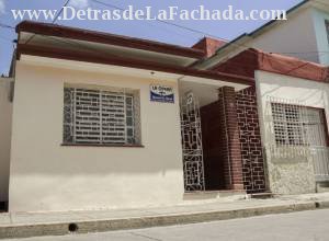 Calle Luz Caballero 38 e/ Narciso López y Cervantes