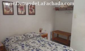 Calle 9na, No. 7A, Entre Calle 10ma y Avenida de Los Libertadores, Reparto: Peralta