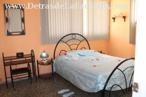 Calle 156 # 104 e/e 1ra y 1ra A